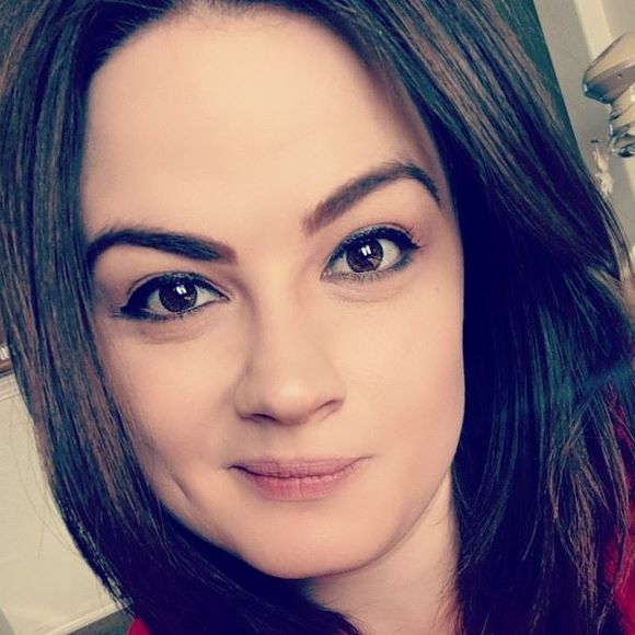 Meet your Posher, Rachel - Picture 1 of 1